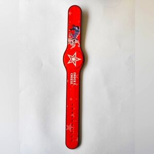 Chuck E Cheese Playband Red Rubber Rechargeable Star Bracelet Wrist Band